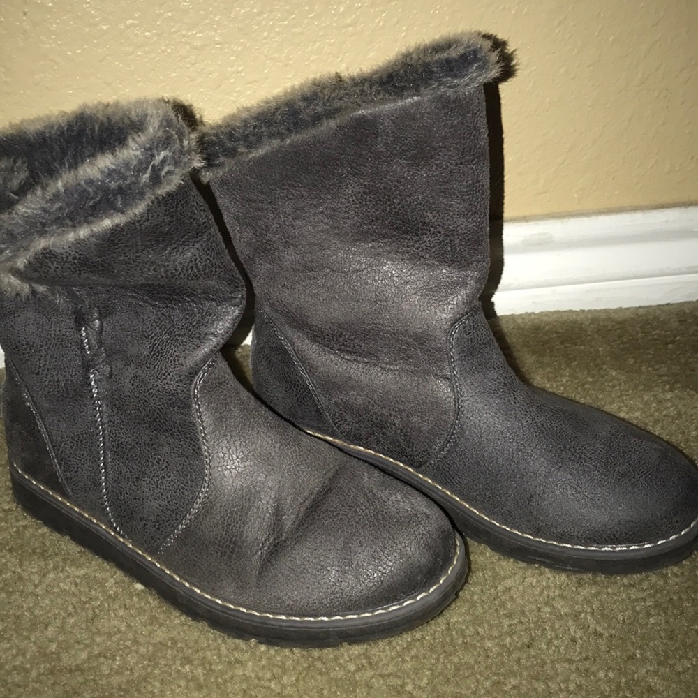 Grey BOBS boots